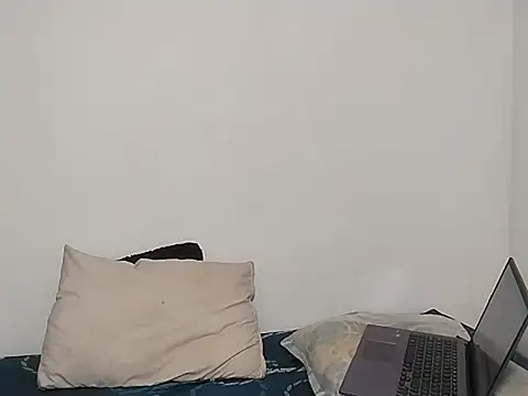 Snapshot of Gonul_Aslanbey chatting on September 23, 2025, 12:17 am Gonul Aslanbey online show from September 23, 2025, 12:17 am