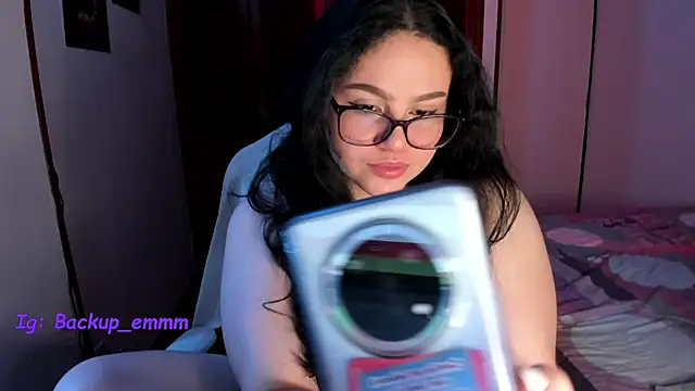 im mei online show from November 29, 2025, 2:55 am