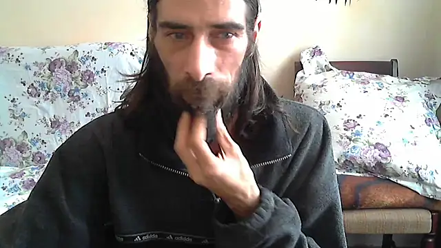 vulpe8400 online show from April 10, 2026, 10:11 am