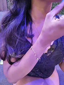 beby girLL online show from July 18, 2026, 6:55 am