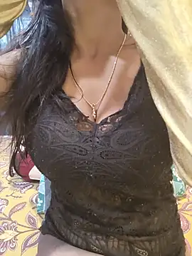 beby girLL online show from July 26, 2026, 6:31 am