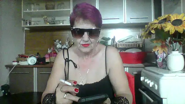 Snapshot of Ely_Elenita chatting on March 14, 2026, 10:54 am Ely Elenita online show from March 14, 2026, 10:54 am