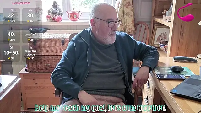 Adamdaddybear online show from February 12, 2026, 2:39 pm