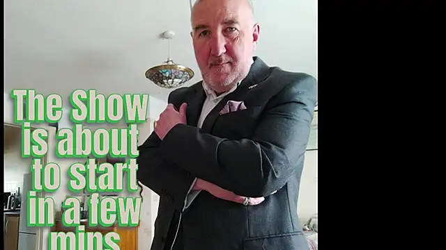 Adamdaddybear online show from February 11, 2026, 8:03 am