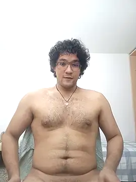 FreyrStyle online show from November 30, 2025, 1:28 am