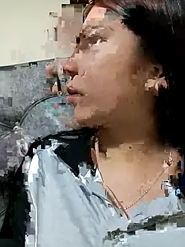 Sara Brownx online show from October 8, 2025, 2:57 am