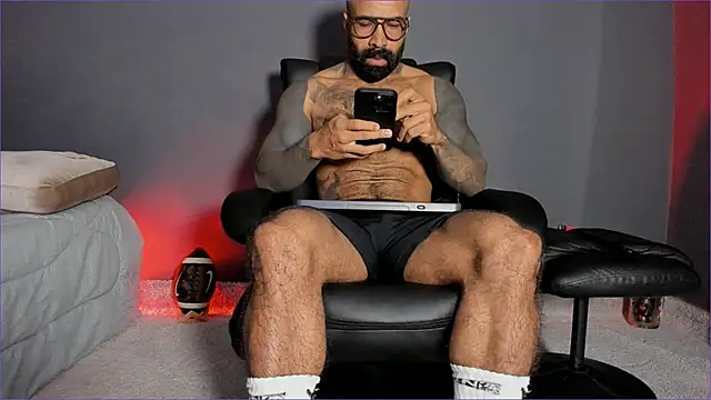 Brock hurn1 online show from February 16, 2026, 1:04 am