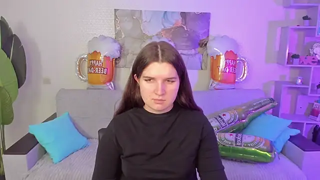 Snapshot of BonneyLove chatting on October 4, 2025, 9:38 pm BonneyLove online show from October 4, 2025, 9:38 pm