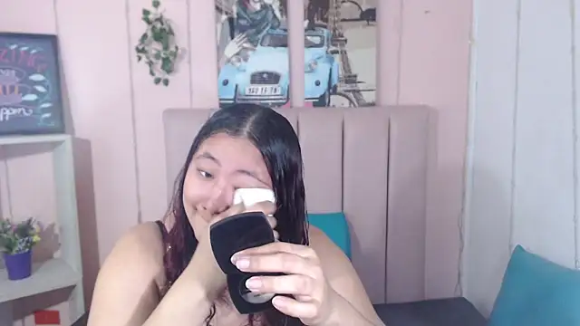 Snapshot of Carlingimenes707rs chatting on September 18, 2025, 1:14 pm Carlingimenes707rs online show from September 18, 2025, 1:14 pm