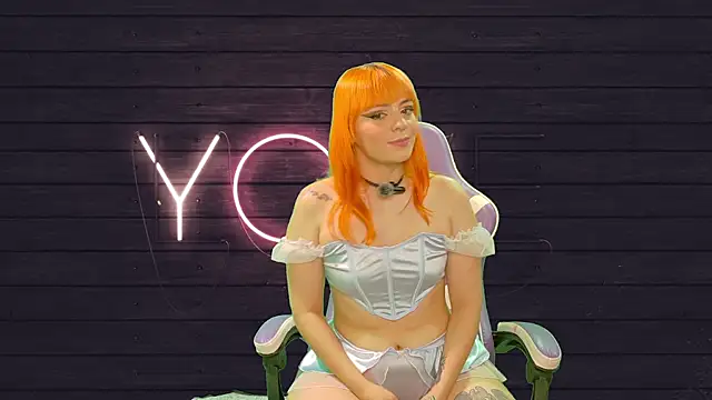 Snapshot of Dolce--Mia---Bianchi__07 chatting on February 14, 2026, 11:27 pm Dolce--Mia---Bianchi 07 online show from February 14, 2026, 11:27 pm