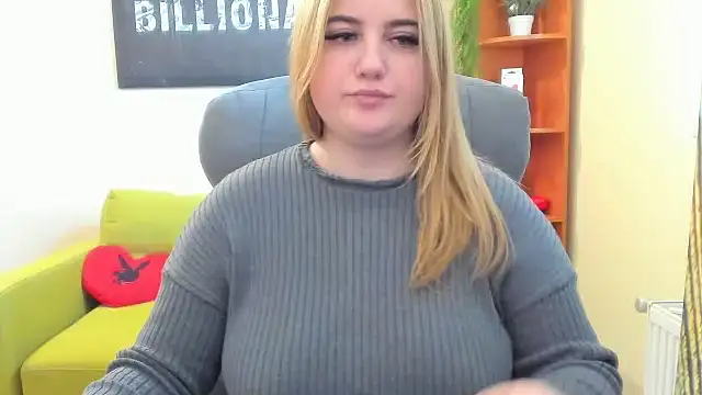 Snapshot of Doliss chatting on March 13, 2025, 9:54 am Doliss online show from March 13, 2025, 9:54 am