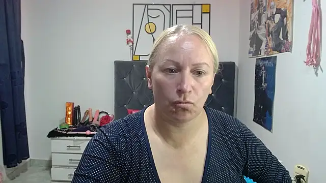 Snapshot of emperabigbootybigass chatting on May 26, 2026, 12:36 pm emperabigbootybigass online show from May 26, 2026, 12:36 pm