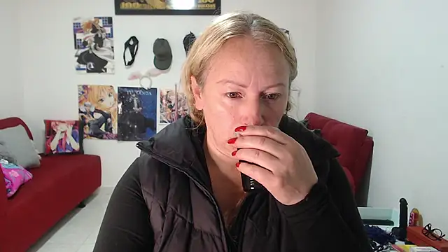 emperabigbootybigass online show from October 2, 2025, 12:19 pm