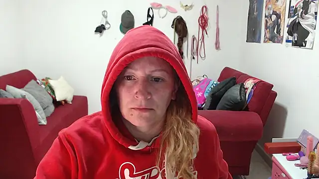 emperabigbootybigass online show from January 7, 2026, 12:21 pm