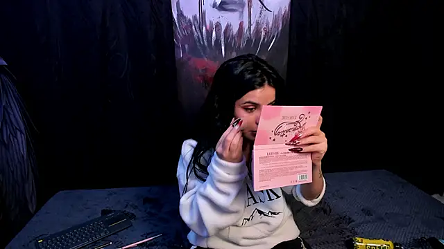 Kylie-fox online show from October 15, 2025, 11:35 pm