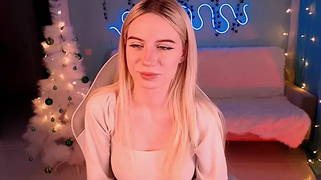 Snapshot of Sweet_Richal chatting on January 24, 2025, 10:08 pm Sweet Richal online show from January 24, 2025, 10:08 pm