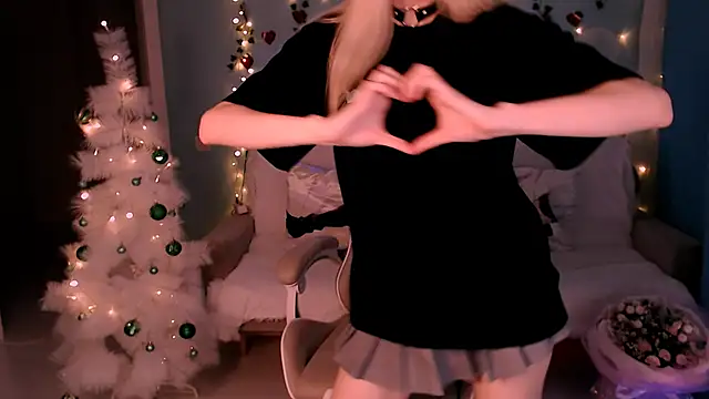 Snapshot of Sweet_Richal chatting on February 10, 2025, 1:14 am Sweet Richal online show from February 10, 2025, 1:14 am