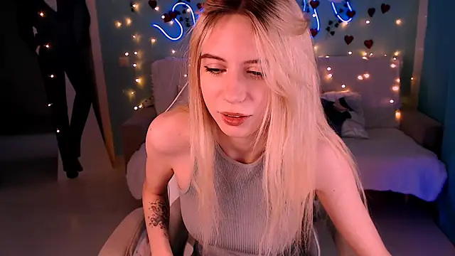 Snapshot of Sweet_Richal chatting on March 2, 2025, 4:17 am Sweet Richal online show from March 2, 2025, 4:17 am