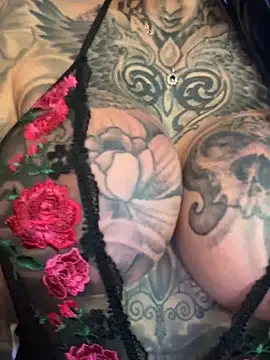 MeganWitch online show from June 19, 2026, 5:02 am
