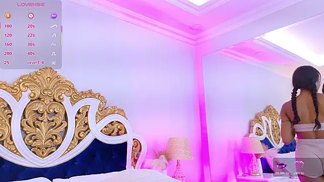 Snapshot of AshleyFerri chatting on February 20, 2026, 12:07 pm AshleyFerri online show from February 20, 2026, 12:07 pm