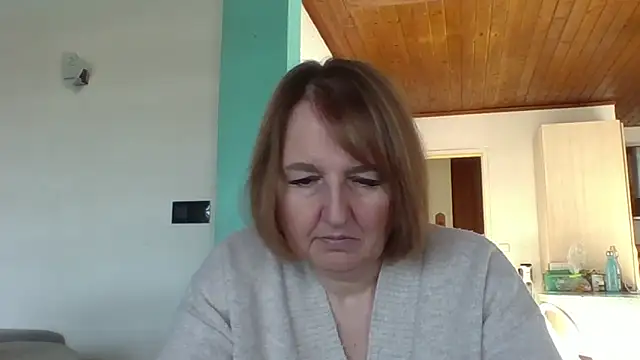 Sandcoq online show from March 19, 2026, 3:01 pm