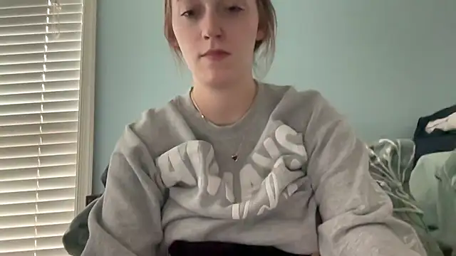 Maxinebabyyy online show from February 19, 2026, 8:28 pm