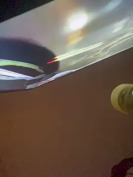 Carolinen online show from April 19, 2026, 4:30 pm