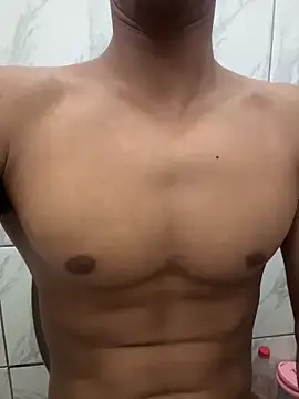 Snapshot of E_Himeros chatting on February 5, 2026, 12:56 pm E Himeros online show from February 5, 2026, 12:56 pm