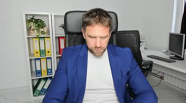 John-E-Dough online show from December 13, 2024, 8:20 am