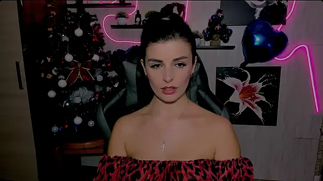 Snapshot of KayWuds chatting on January 8, 2025, 5:37 pm KayWuds online show from January 8, 2025, 5:37 pm