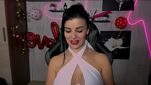 Snapshot of KayWuds chatting on February 21, 2025, 6:26 pm KayWuds online show from February 21, 2025, 6:26 pm