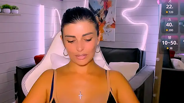 KayWuds online show from July 28, 2026, 4:39 pm