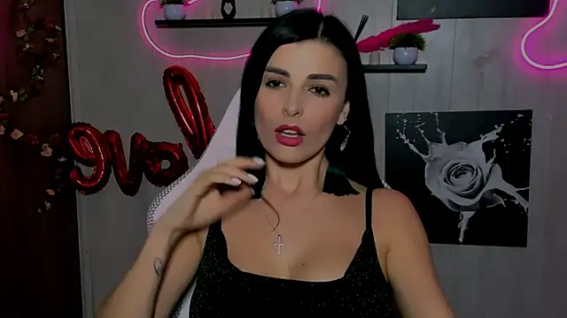 Snapshot of KayWuds chatting on February 28, 2025, 3:26 pm KayWuds online show from February 28, 2025, 3:26 pm