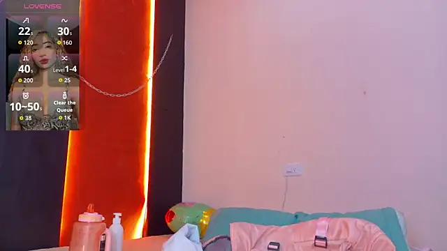 Snapshot of Charlotte_Love10 chatting on February 21, 2026, 11:34 am Charlotte Love10 online show from February 21, 2026, 11:34 am