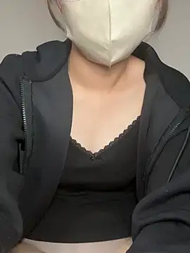 -x MIU x online show from July 28, 2026, 10:45 am