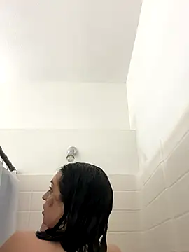 AlyssiaAmoreXO online show from January 8, 2026, 3:29 pm