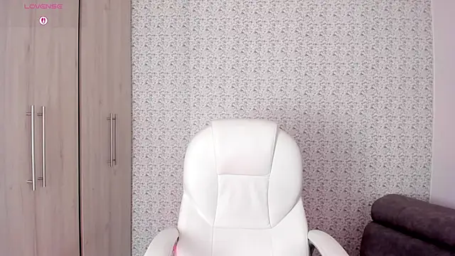 Sarajonnes online show from October 25, 2025, 1:01 pm