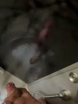 lescro95  online show from October 17, 2025, 1:02 pm