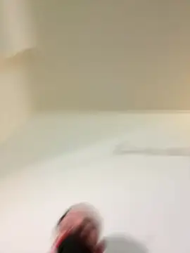 lescro95  online show from February 12, 2026, 5:23 pm