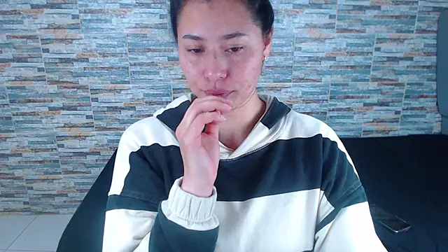  joy yva online show from November 20, 2025, 4:07 pm