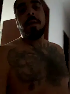 Dikkiduohottt online show from October 27, 2025, 3:35 pm