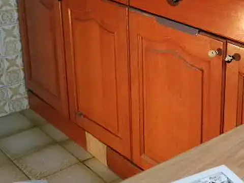 VeneRed online show from October 12, 2025, 7:54 am