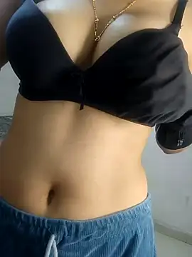 Cute ritu0 online show from February 1, 2025, 12:15 pm