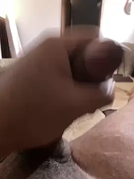 Fenix1002 online show from November 18, 2025, 2:31 pm