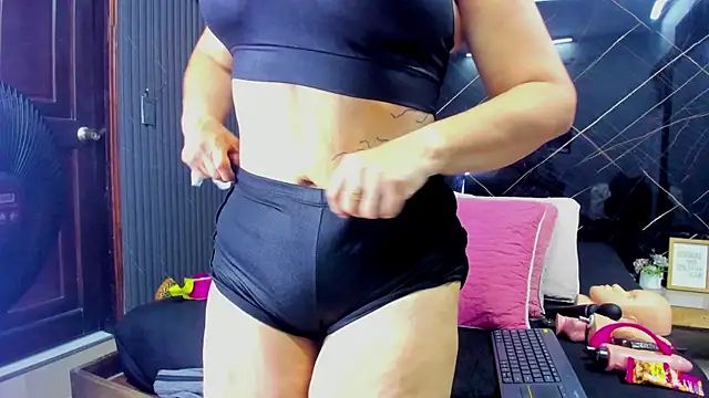 cloee-rabbyt online show from September 10, 2025, 11:20 am