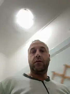 Lecatore80 online show from November 22, 2025, 6:34 am