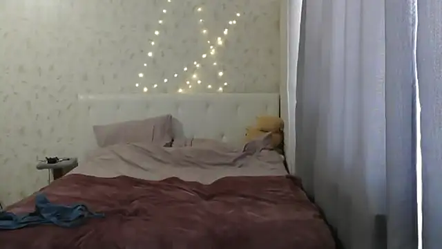 KateBunny online show from July 27, 2026, 7:59 am