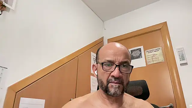 MARI-LUIZ online show from July 28, 2026, 2:13 pm