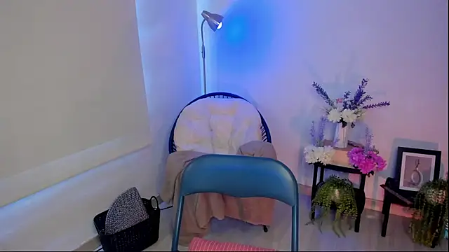 Snapshot of Im_Maria chatting on October 3, 2025, 4:41 pm Im Maria online show from October 3, 2025, 4:41 pm
