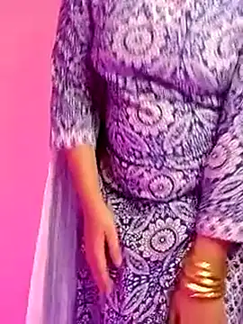 Indianhyna online show from November 3, 2025, 5:34 am